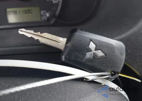 2019 Mitsubishi Mirage Le из США, поврежденный, VIN ML32A5HJ7KH011486